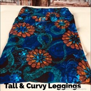 LuLaRoe Leggings in Tall & Curvy (12-18)